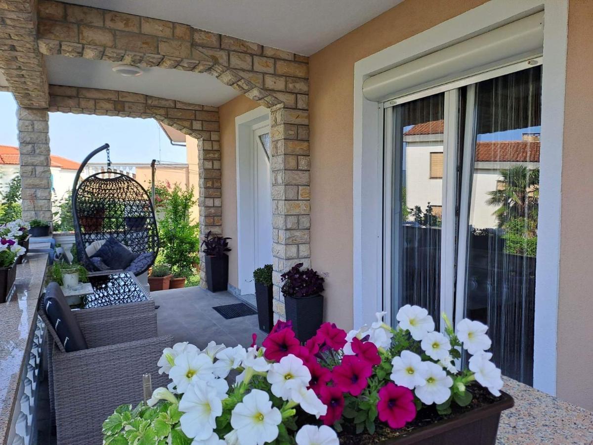 Apartments Ostojic คิร์ก ภายนอก รูปภาพ