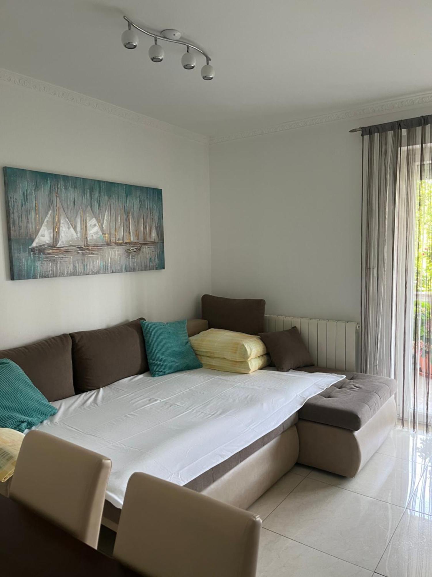 Apartments Ostojic คิร์ก ภายนอก รูปภาพ